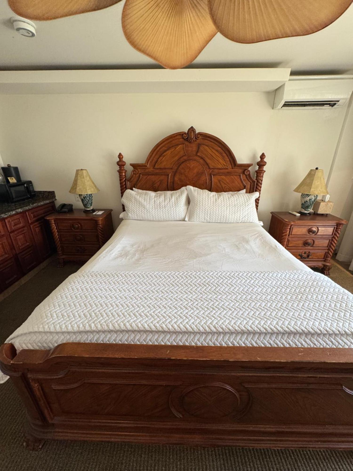 Coral Reef Hotel 3*