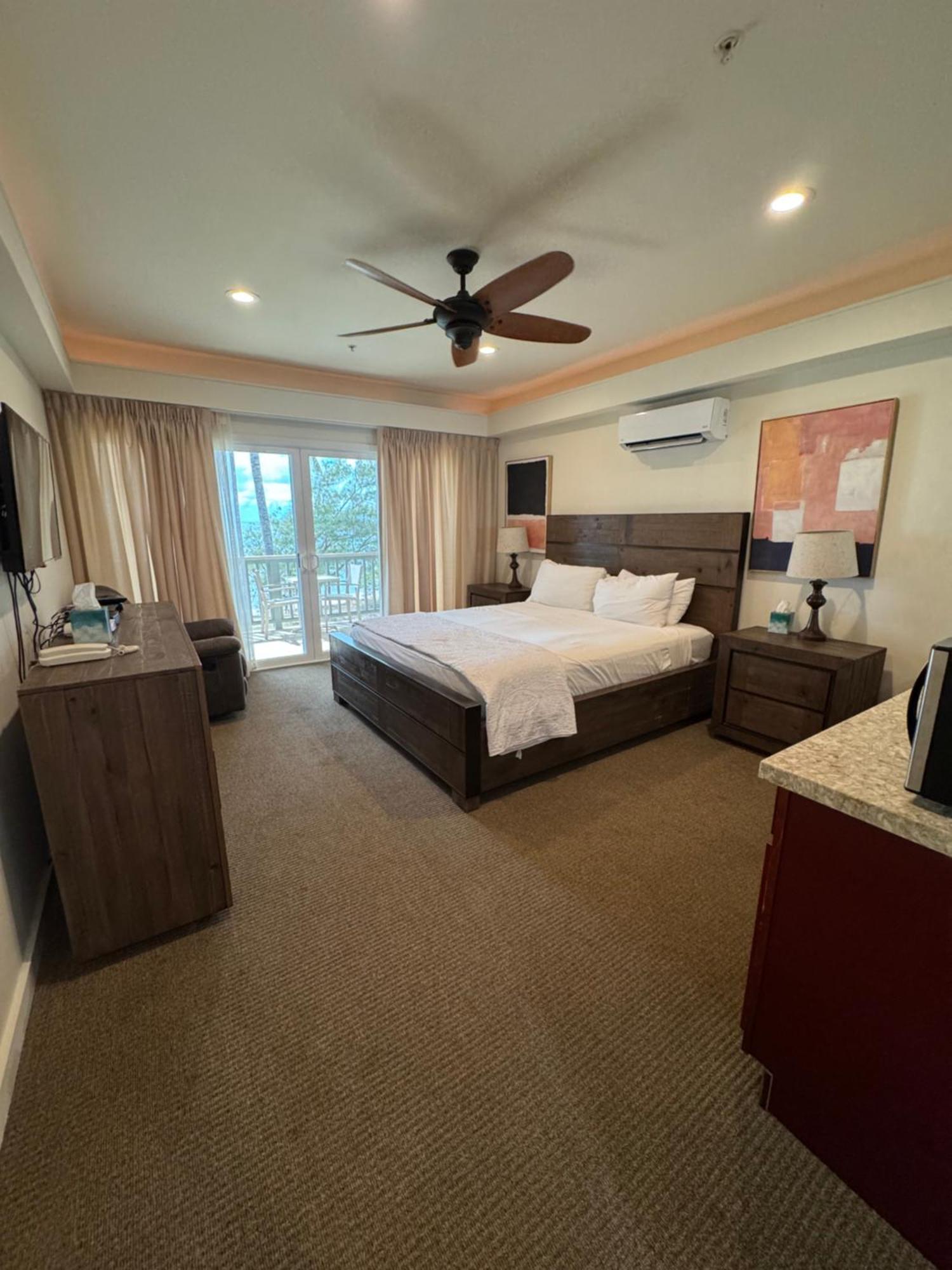 Coral Reef Hotel